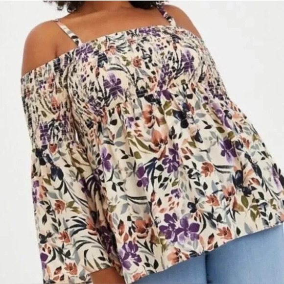 Torrid •Size 4X• NWT Floral Smocked Long Sleeve Challis Shirt Boho Off Shoulder - Picture 2 of 9